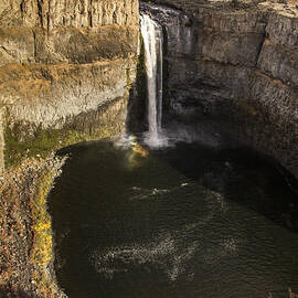 Palouse Falls with Rainbow by Jean Noren