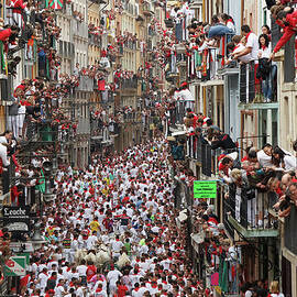 Pamplona Running Of The Bulls by Pablo Blazquez Dominguez