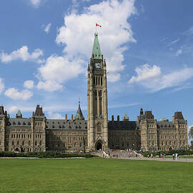 Parliament Hill, Peace Tower, Ottawa by Buena Vista Images
