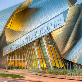 Peter B. Lewis Building I by Clarence Holmes