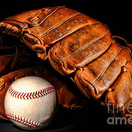 Play Ball by Olivier Le Queinec