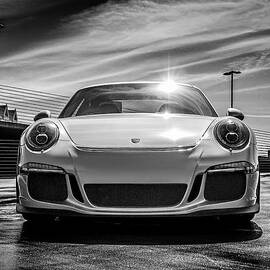 Porsche 911 GT3 by Douglas Pittman