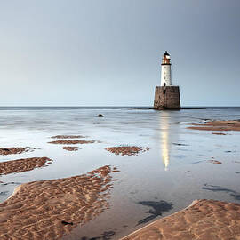 Rattray Head Lighthouse  by Grant Glendinning