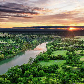 Sacramento River by Eric Leslie