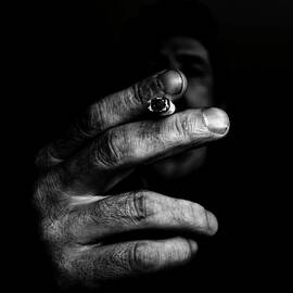 Self Smoking by Miguel Angel Samos Lucena