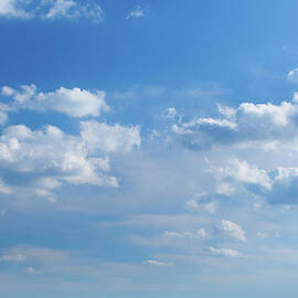 Sky And Clouds by Mammuth