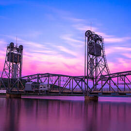 Stillwater Lift Bridge by Adam Mateo Fierro