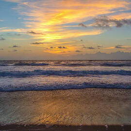 Sunrise in Salvo by Stacy Abbott