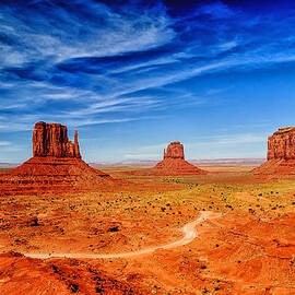 Sunset in Moument Valley Utha by Louis Dallara