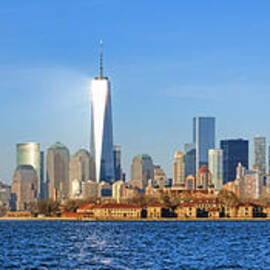 The New Manhattan by Olivier Le Queinec