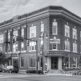 The Pythian Building II by Clarence Holmes