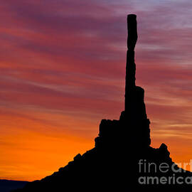Totem Pole Sunrise by Susan Candelario