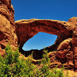 Turret Arch - Arches National Park - Utah by Bruce Friedman
