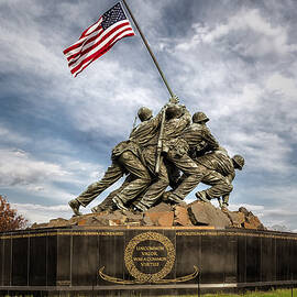 USMC Iwo Jima Memorial by Susan Candelario