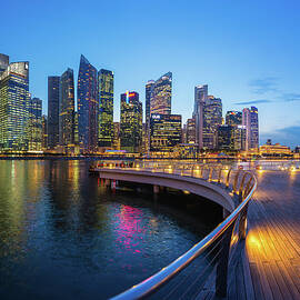 View Of Marina Bay by Weerakarn Satitniramai