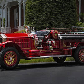 Vintage Firetruck by Susan Candelario