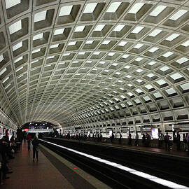 Washington Metro by Richard Reeve