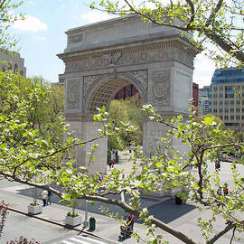Washington Square Arch by Georgia Clare