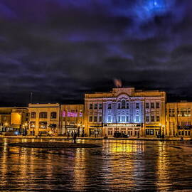 Wausau Ice Rink After Dark by Dale Kauzlaric