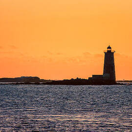 Whaleback Light by Jeff Sinon