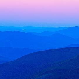 White Mountain Layers by Jeff Sinon