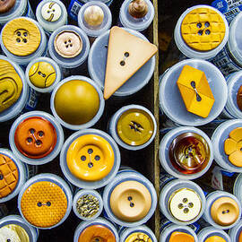Yellow palate by Jean Noren