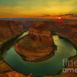 Horseshoe Bend by Adam Jewell
