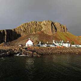 Seil island by Grant Glendinning