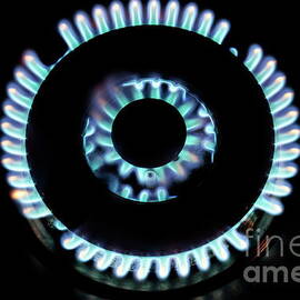 Lit blue double gas ring by Sami Sarkis Photography