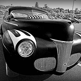 Custom Ford by Richard Reeve