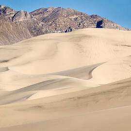 Eureka Dunes in Death Valley by Jean Noren