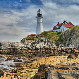 Maine Head Light by Adam Jewell
