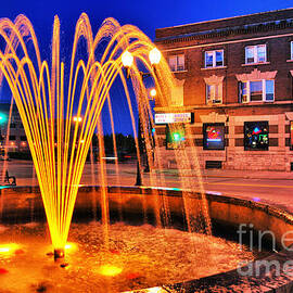 Menasha Lighted Fountain by Duluth To Door County Photography