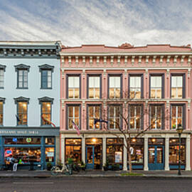 Meeting Street - Charleston, South Carolina by Carl Amoth