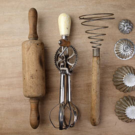 Vintage Cooking Utensils by Nailia Schwarz