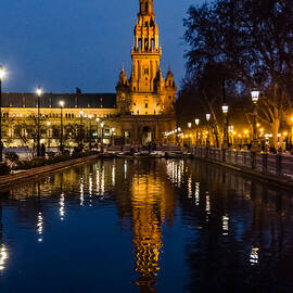A night in Seville - Plaza de Espana by AM FineArtPrints