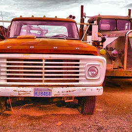 An old ford and kenworth by Jeff Swan