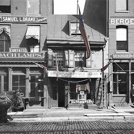 Betsy Ross House -  Birthplace of Old Glory by Richard Reeve