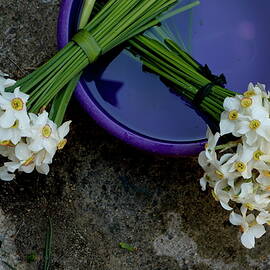 Bouquet of flowers by Sami Sarkis Photography