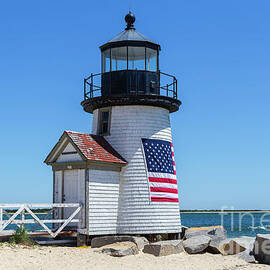 Brant Point Lighthouse I by Clarence Holmes