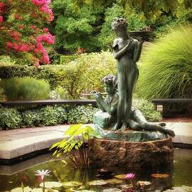 Burnett Fountain Garden by Jessica Jenney