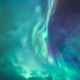 Clouds vs Aurorae by Tor-Ivar Naess