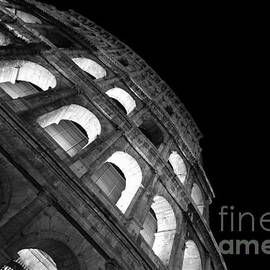 Colosseum by Night - Roma - Italy by Stefano Senise