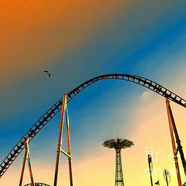 Coney Glow 1 by Onedayoneimage Photography