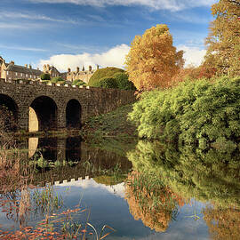 Drummond Garden Autumn by Grant Glendinning