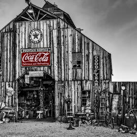 Ghost Town Barn BW by Susan Candelario