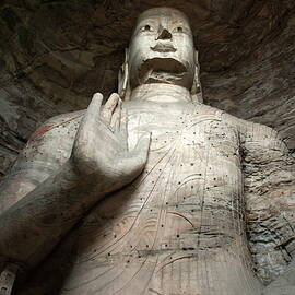 Giant Buddha statue in China by Sami Sarkis Photography