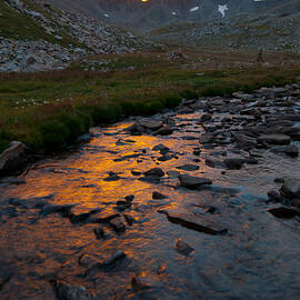 Gladstone Peak Sunrise by Cascade Colors