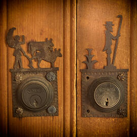 Gustave Baumann Locks by Mary Lee Dereske