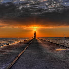 Kenosha Lighthouse Beacon by Dale Kauzlaric
